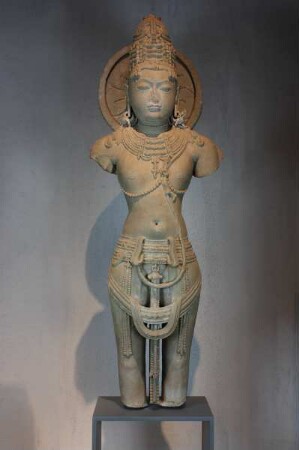 Stehende Gottheit (Surya?)