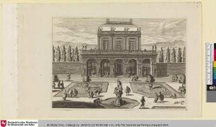 [Jardin avec au fond une orangerie ornée d'arcades]