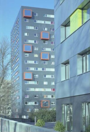 Dresden-Südvorstadt, Hochschulstraße 46. Studentenwohnheim (um 1980) . Ansicht von der Hochschulstraße