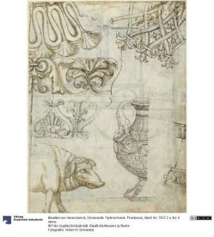 Ornamente. Opferschwein. Prunkvase