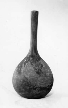 Vase mit aufgesetztem Überfang