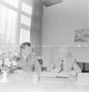 Auskunftsbericht eines Oberstleutnants der NVA während des Treffens der Waffenbrüderschaft der NVA in Bad Salzungen