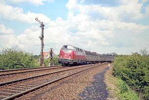 Bad Oldesloe: Bahnhofsausfahrt Richtung Lübeck