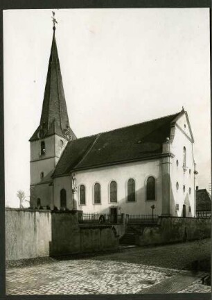 bei Landau, kath. Pfarrkirche St. Georg