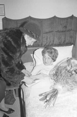 103. Geburtstag der ältesten Einwohnerin von Karlsruhe Bertha de Camp