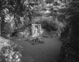 Zwei Porträtbüsten von Lavater und Gellert — Büste des Johann Kaspar Lavater