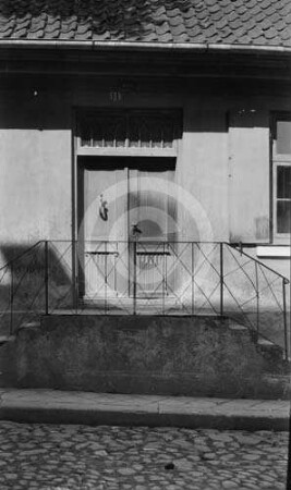 Portal eines Wohnhauses in Goldingen
