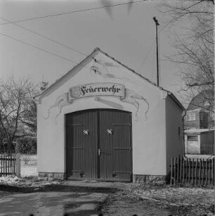 Braunsdorf-Oberhermsdorf, Kreis Freital. Gerätehaus der Freiwilligen Feuerwehr