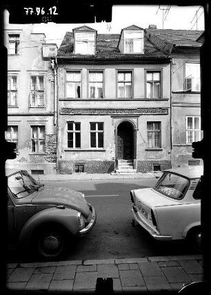 Greifswald, Fischstraße. Wohnhaus. Straßenfront