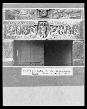 Christus als Weltenherrscher mit Engeln und Aposteln
