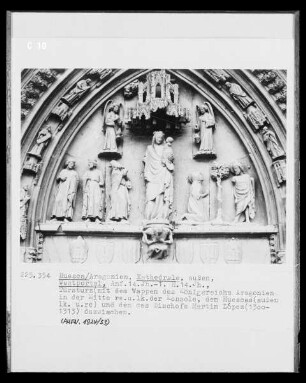 Madonna und adorierende Engel