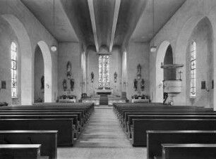 Katholische Pfarrkirche Sankt Johannes der Täufer und Christ König
