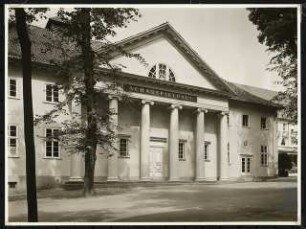 Fürstliches Schauspielhaus, Bad Pyrmont: Ansicht von Osten