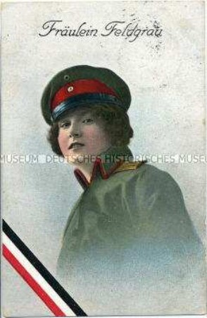 Frau in Soldaten-Uniform
