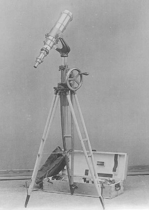 Kometensucher, 80 mm, Zeiss (kurzbrennweitiges, lichtstarkes Fernrohr) : Technikgeschichte | Physik | Optik | Astronomische Instrumente