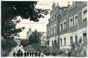 Flöha. König Albert Straße mit neuer Schule