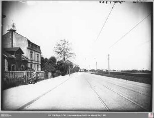 Eschersheimer Landstraße in Höhe Dornbusch von Süden