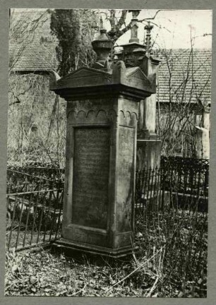 alter Friedhof. Grabstein,1850. 14.04.1924