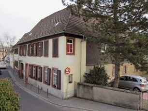 Eltville, Hauptstraße (Erbach) 33