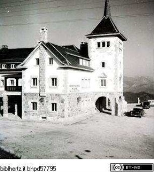 Parador Nacional de Pajares & Hotel Puerto de Pajares