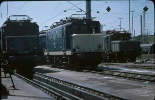 Bw Stuttgart Lok 144 021 Lok 144 037 Lok 194 195