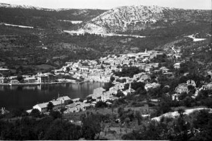 Bakar: Blick von der Straße auf Bucht und Ort, vom Osthang
