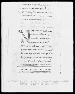 Institutio canonicorum concilii Aquisgranensis anno 816, Aachener Konzilsakten — Initiale N(on omnibus), Folio 28verso