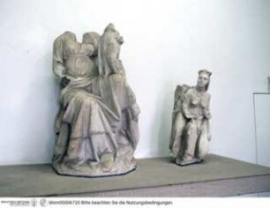 Sitzende Maria mit Kind (wahrscheinlich mit einer Darstellung Heinrichs VII. und der Personifikation Pisas eine Gruppe bildend)