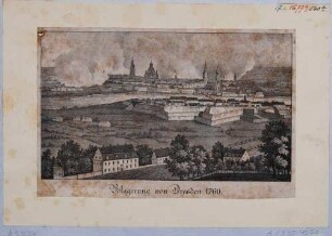 Die Stadt Dresden während der Belagerung und Bombardierung durch die preußische Armee im Siebenjährigen Krieg 1760, Blick von Norden über die befestigte Neustadt und die Elbe auf die Altstadt mit brennenden Vorstädten