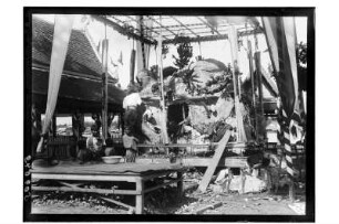 Künstlicher Berg : Thailand, Arbeiten an einem künstlichen Berg mit Grotte, 1908/1913