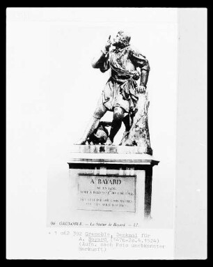 Denkmal für Pierre du Terrail, Chevalier de Bayard, "der Ritter ohne Furch und Tadel"
