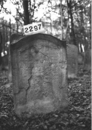 Grabstein 2297