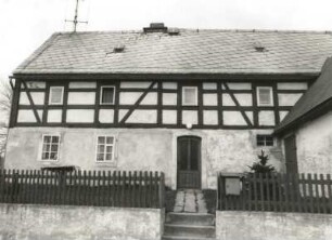 Pfaffroda-Dittmannsdorf, Dorfstraße 13. Wohnstallhaus mit Anbau