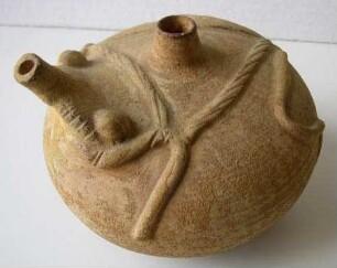 Gefäß in Form eines Froschs
