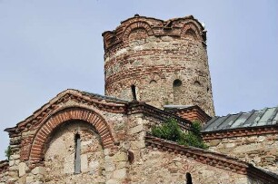 Kirche Christos Pantokrator in Alt-Nessebar : Der Kreuzkuppelbau der Pantokratorkirche Christos Pantokrator aus dem 13. Jahrhundert, aufgenommen am 19. Mai 2011 in Alt-Nessebar