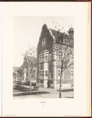 Irrenhaus, Berlin-Buch: Ansicht Pflegehaus (aus: Neubauten der Stadt Berlin, Bd. VII, 1908)