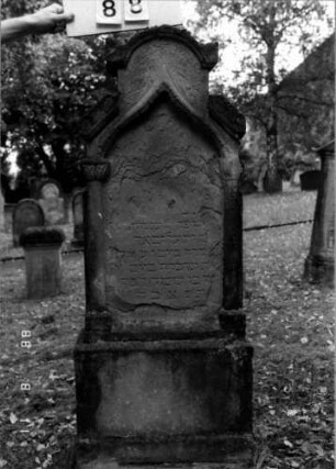 Grabstein 88