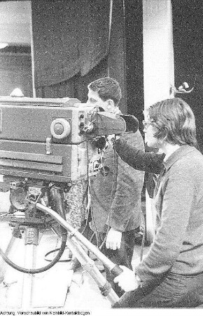Theater, Film, Rundfunk, Fernsehen: Fernsehspiel "Spielbank", Sowjetischer Film "Erwachsene Kinder", Sowjetische Künstler unterwegs in Dresden, Französische Filmschauspieler, Landessender Dresden, Übertragungswagen, Sprecher, Antennen auf Häuserdächern, Sprecher mit Henrik Beer, Sekretär der Liga der Rotkreuzgesellschaften, Mai 1961 - Oktober 1965 & Königstein, Familie Fülfe und "Struppi", Mai 1961 - Oktober 1965 & Dresden, Modell des Fernsehturms, Architekten: Kurt Nowotny, Hermann Rühle, Johannes Braune, Mai 1961 - Oktober 1965