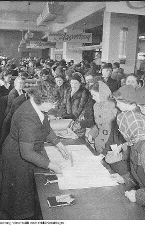 Handelsorganisation (HO) - Konsumgenossenschaft, Kaufhaus, Februar 1954