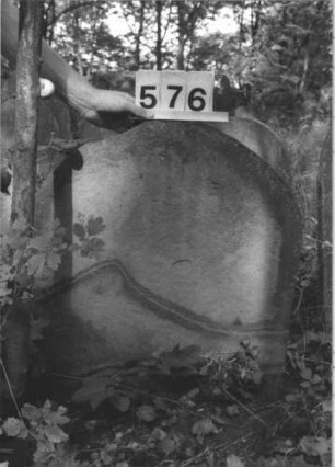 Grabstein 576
