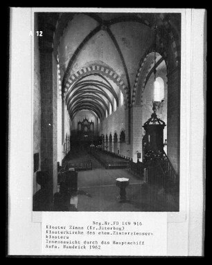 Innenraum, Zinna, Kloster