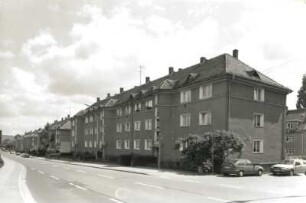 Dresden-Reick, Tornaer Straße 41, 43 und 43 b. Wohnhäuser (um 1930)