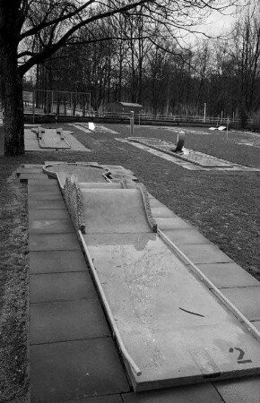Eröffnung der Minigolfanlage im Rheinstrandbad Rappenwört.