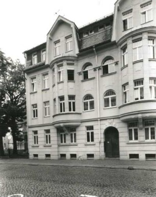 Wurzen. Wohnhaus, Hermann-Ilgen-Straße 1 (um 1910). Straßenansicht
