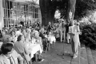 35. Tagung 1985 Physik; Bayrisches Frühstück: Buchvorstellung durch E. v. Khuon "Nobel führte zu zusammen"