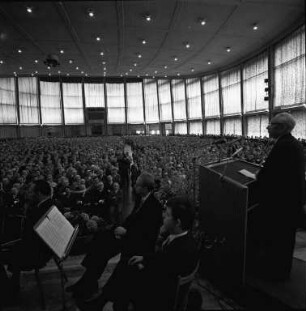 Gedenkfeier in der Schwarzwaldhalle zum "Tag der deutschen Einheit".