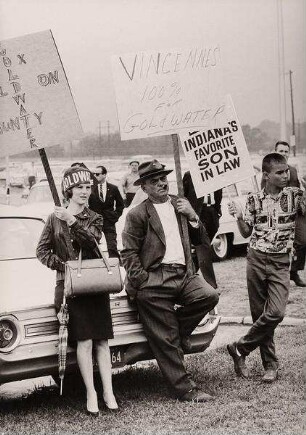 Goldwater-Anhänger auf einem Flugplatz im ländlichen Indiana