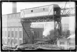 Brücke von Bau Me 3 Dampfkesselhaus nach Bau Me 103 Dampfkesselhaus, Me 6 Wasserwerk und Luftzentrale, Me 501, 502 Gasbehälter