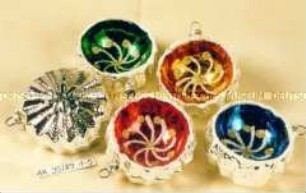 Historisches Weihnachtsornament - 5 Kugeln Reflex
