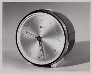 Kienzle Wecker "41 / 4067" von Heinrich Johannes Müller